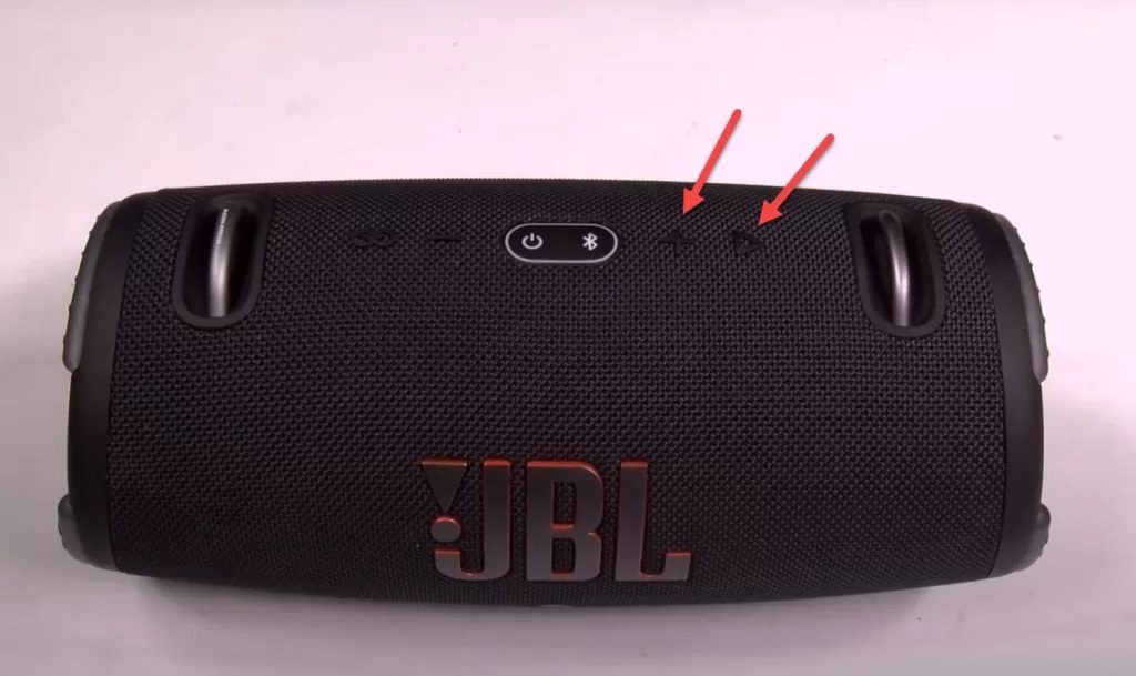 سیکاس کالا 5 روش برای ریست کردن اسپیکر JBL