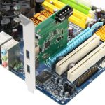 کارت PCI Express دو پورت USB3.1 یونیتک مدل Y-7305