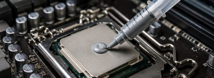 نحوه استفاده و نصب خمیر سیلیکون روی پردازنده CPU برای انتقال بهتر حرارت